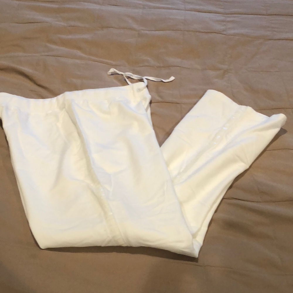 New York & Company white sweats